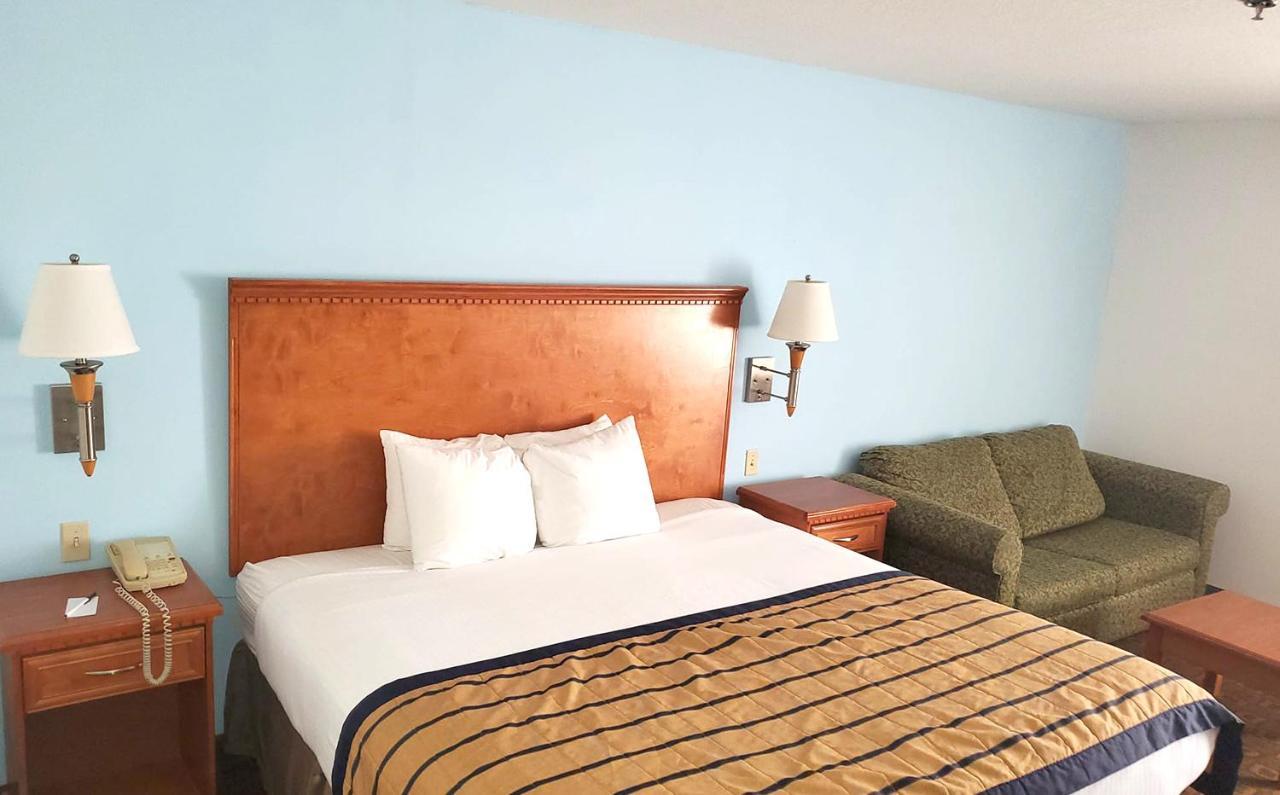 Coratel Inn & Suites By Jasper New Braunfels Ih-35 Ext 189 Exterior foto
