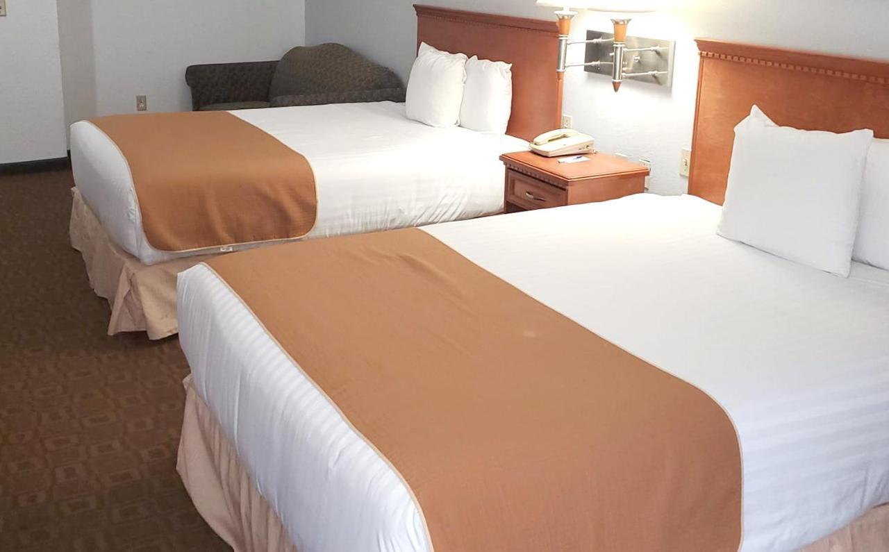 Coratel Inn & Suites By Jasper New Braunfels Ih-35 Ext 189 Exterior foto