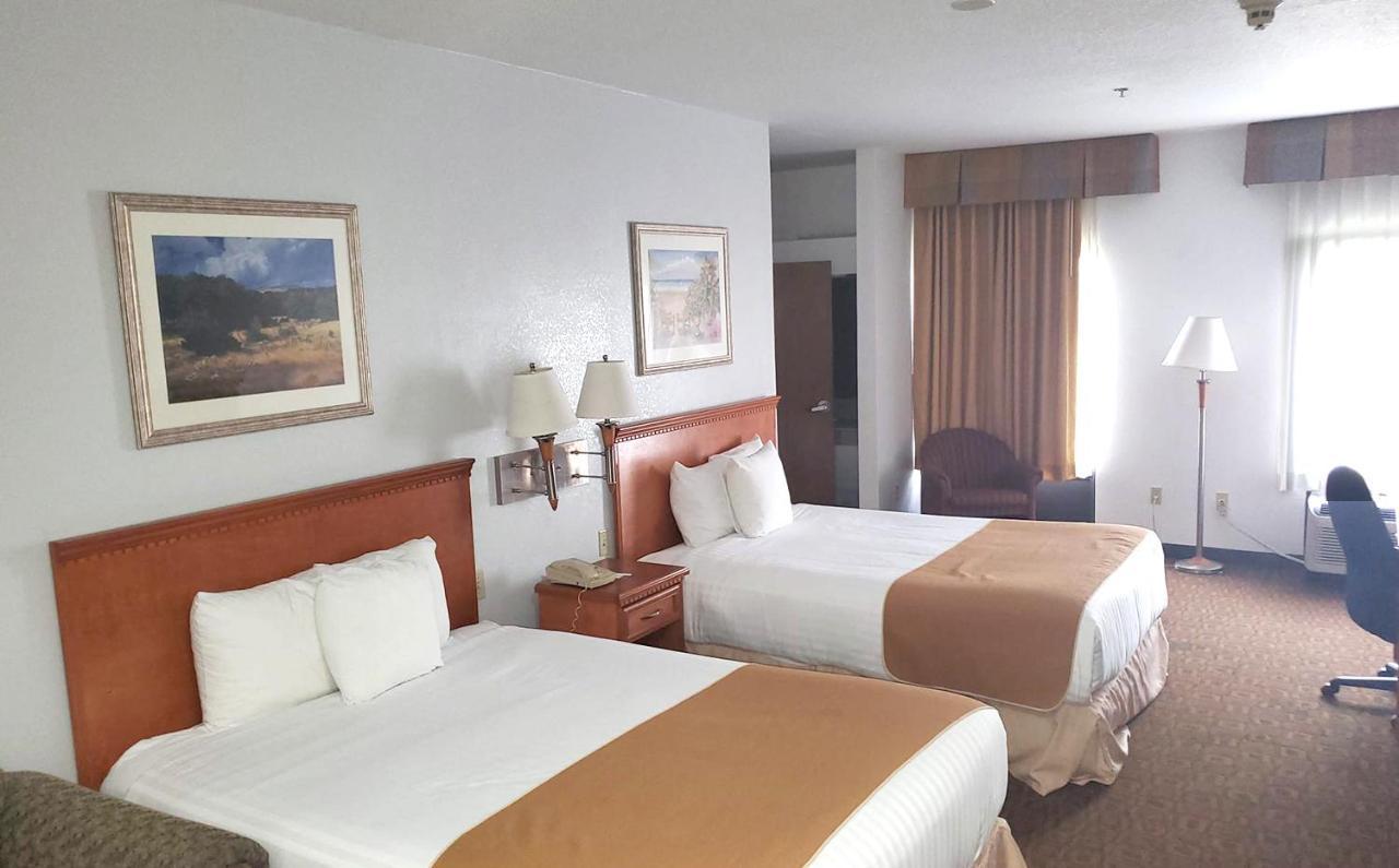 Coratel Inn & Suites By Jasper New Braunfels Ih-35 Ext 189 Exterior foto